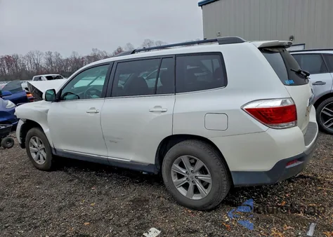 2013 Toyota Highlander Base from USA, damaged, VIN 5TDBK3EH6DS190148